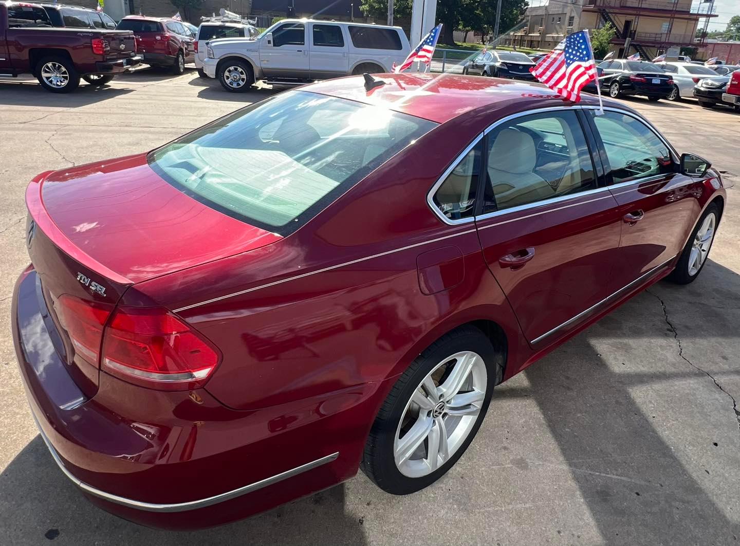 Car Image 10