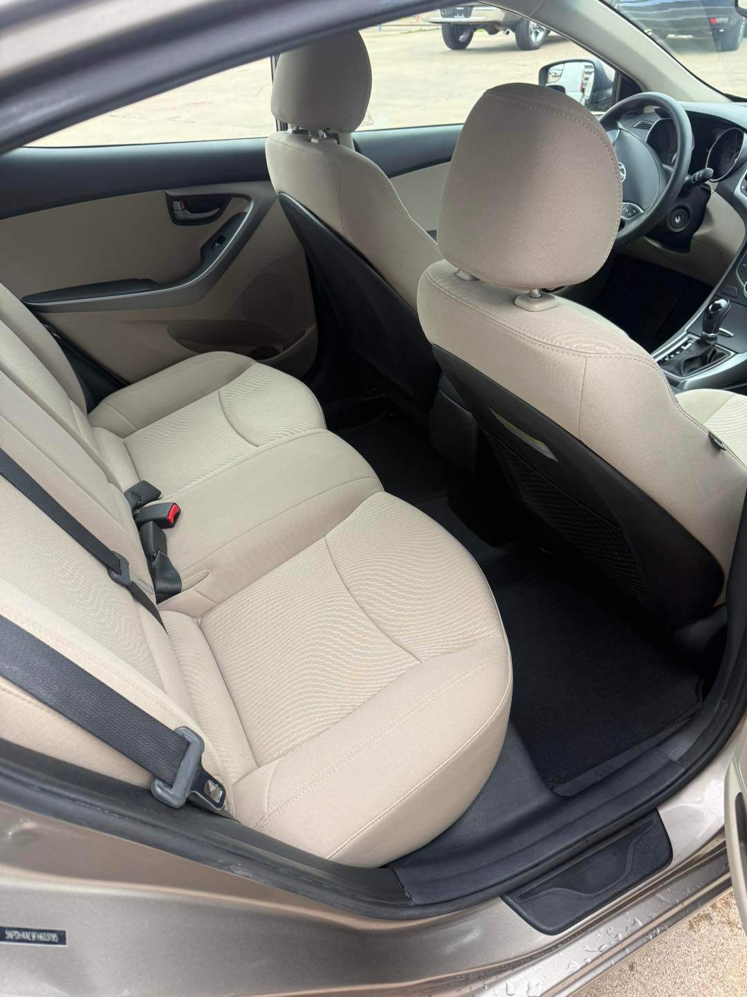 Car Image 8