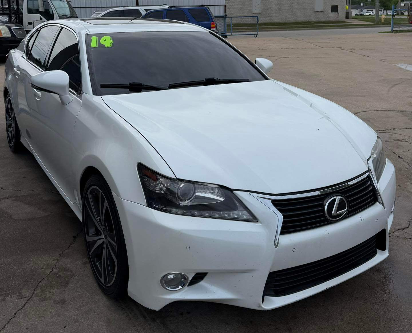 Car Image 15