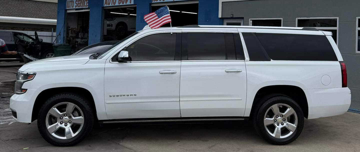 Car Image 13