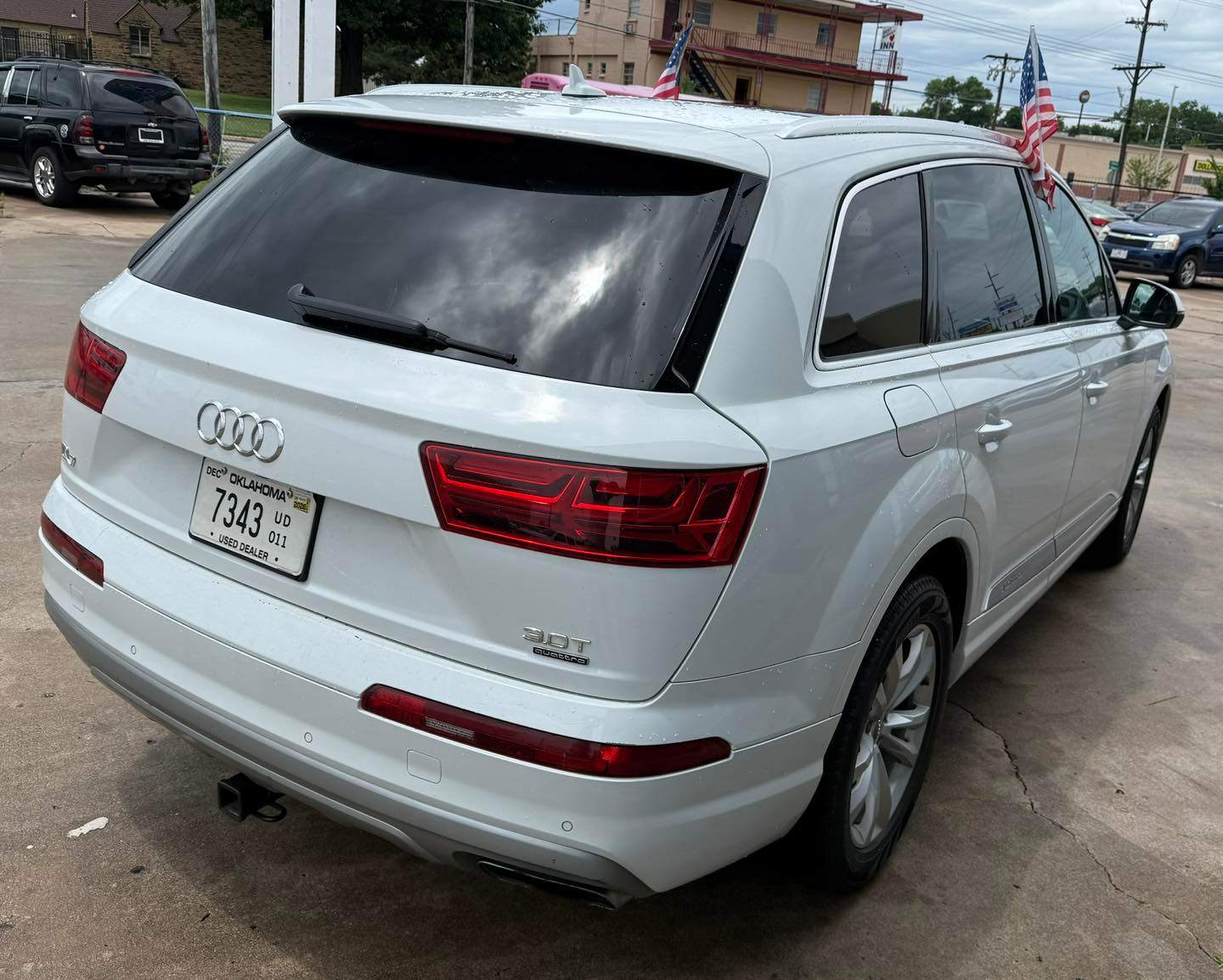Car Image 6