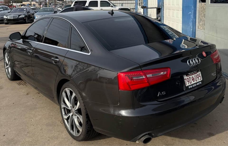 Car Image 5