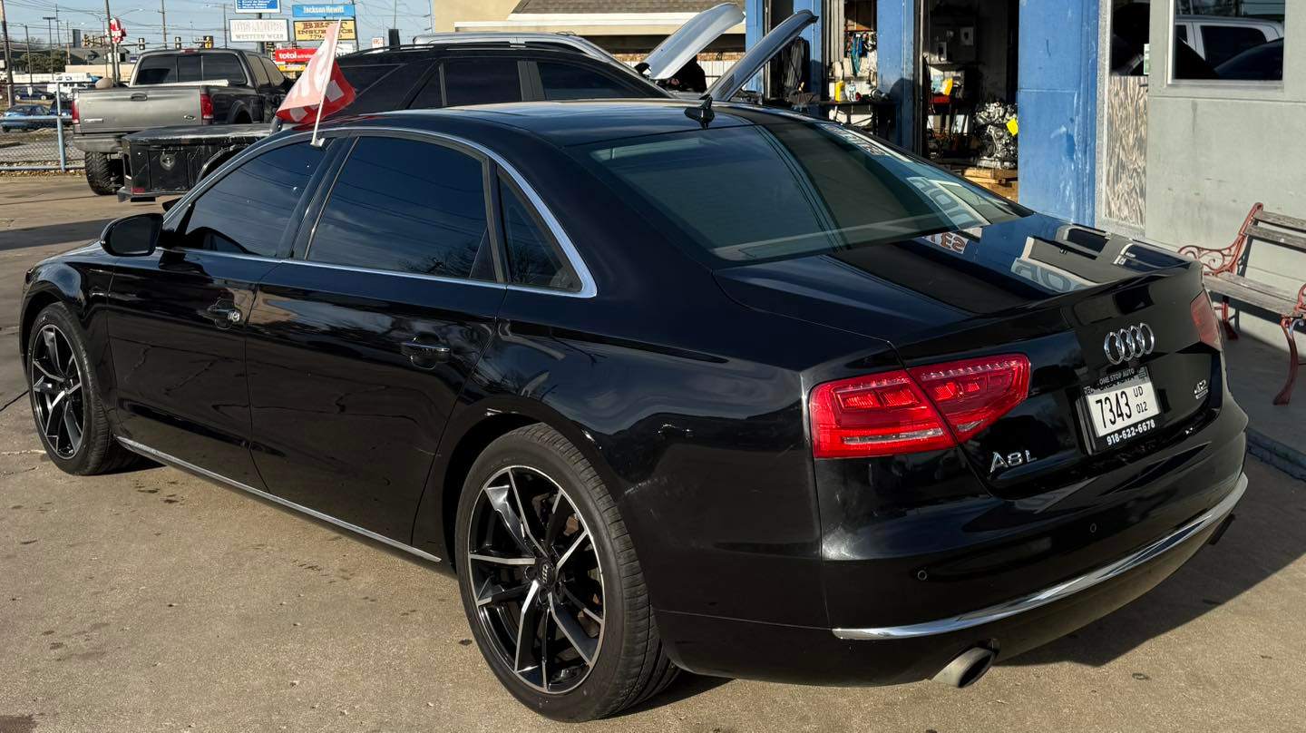 Car Image 4